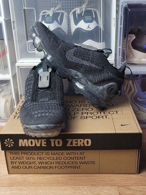 MENS NIKE AIR VAPORMAX 2020 FLYKNIT BLACK-DARK GREY-BLACK SZ 7 [CJ6740-001]